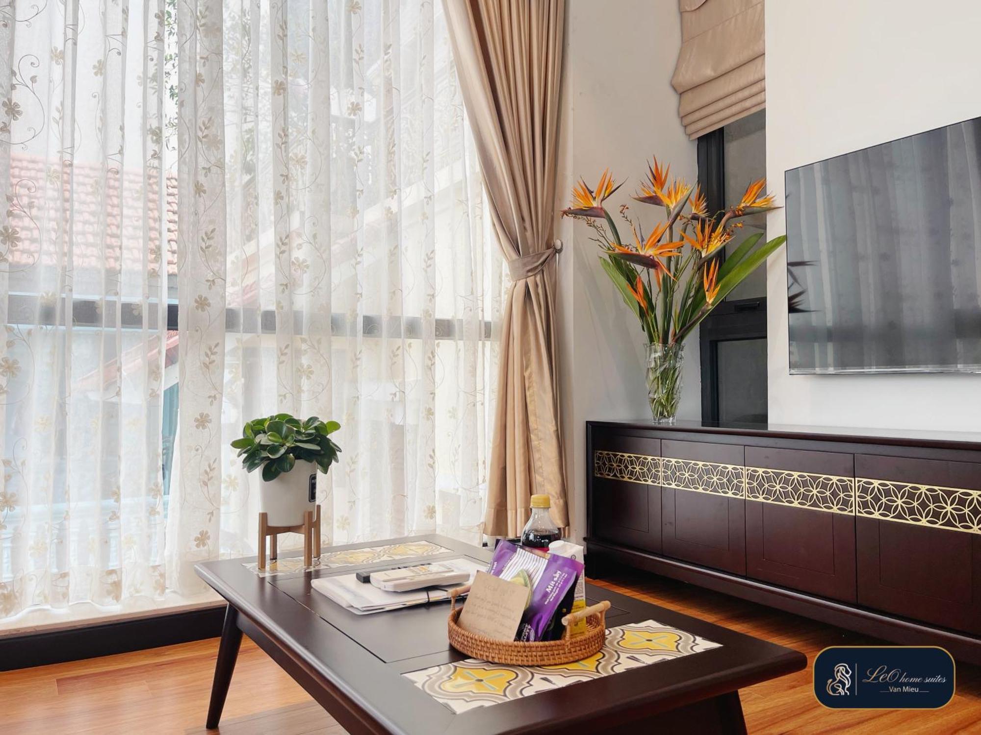 High-Ser Apartment -2Br - Niceview - Parking - Spacious - In Center 河内 客房 照片