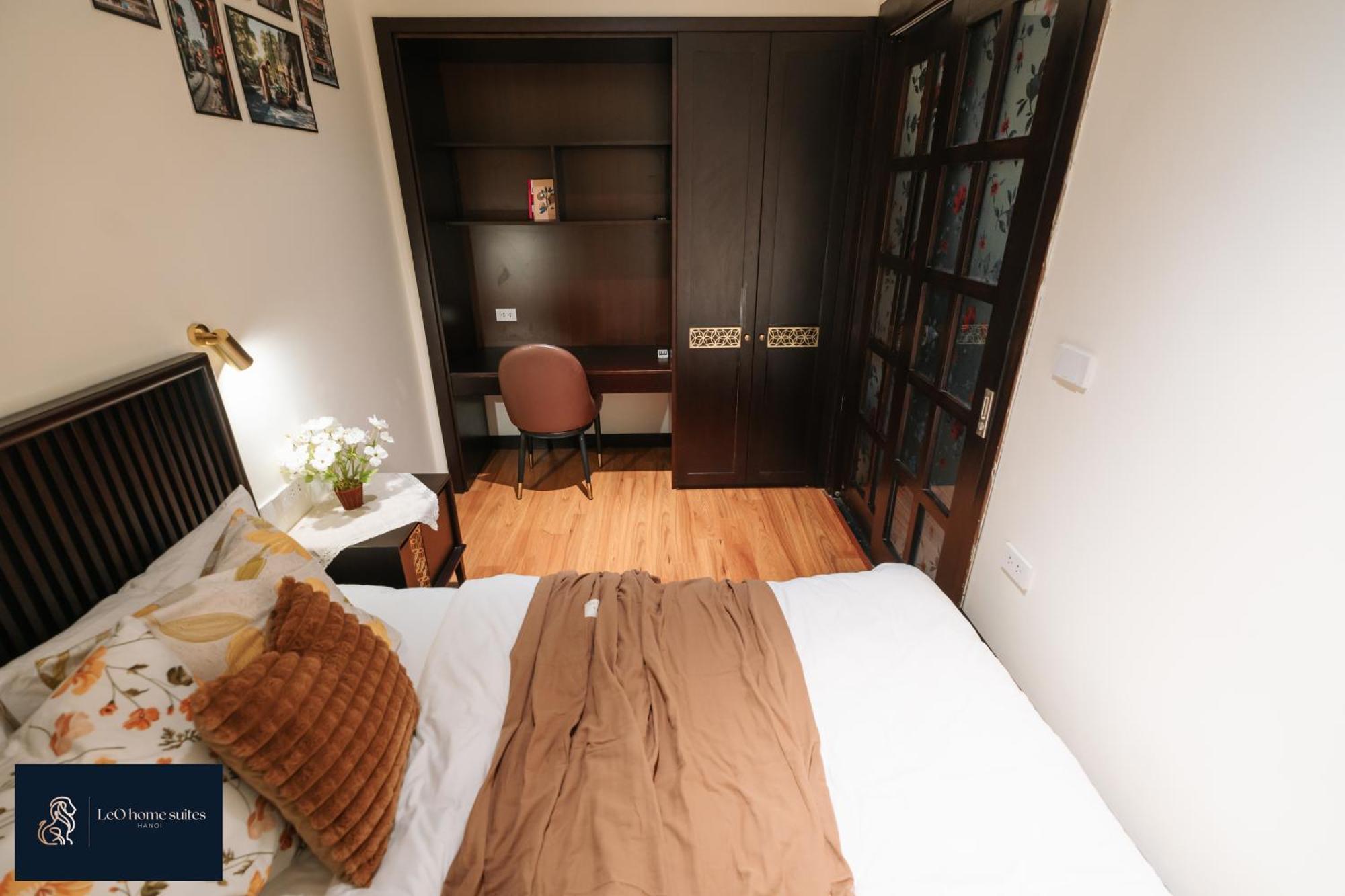 High-Ser Apartment -2Br - Niceview - Parking - Spacious - In Center 河内 外观 照片