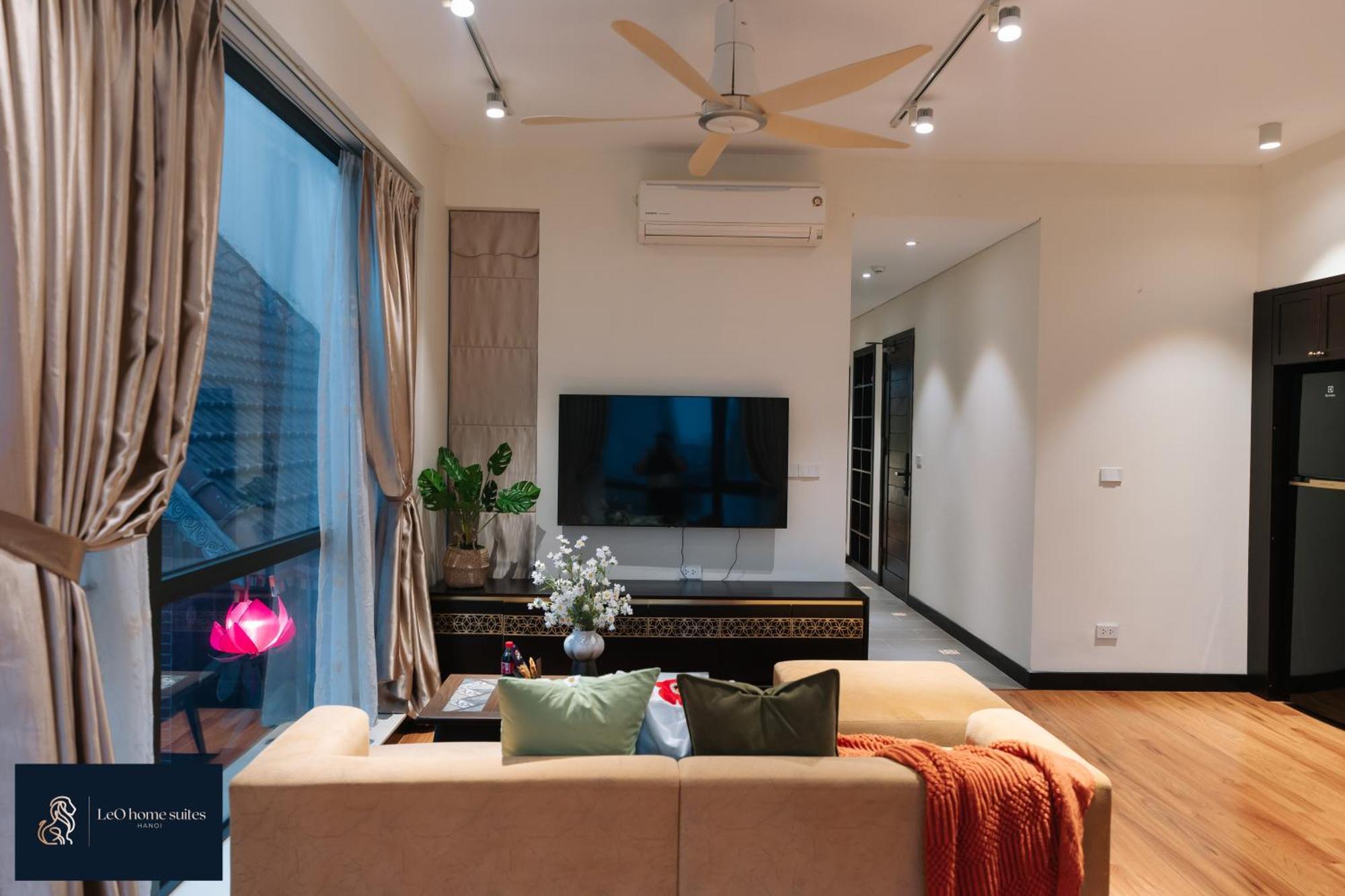 High-Ser Apartment -2Br - Niceview - Parking - Spacious - In Center 河内 外观 照片